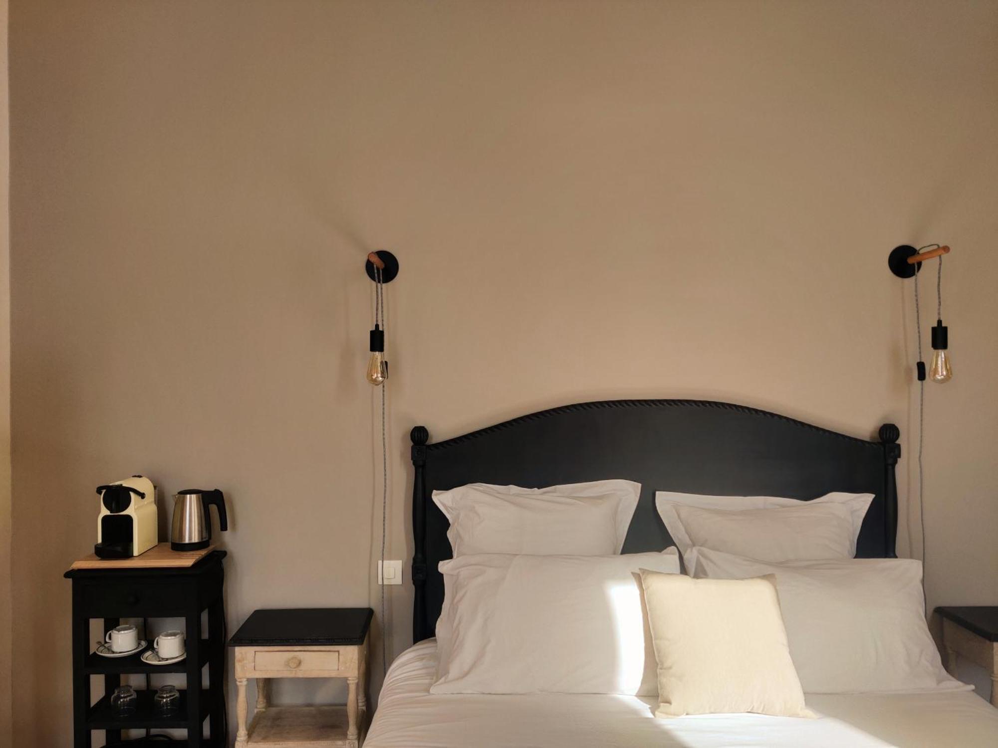 Chambres D'Hotes - Bed And Breakfast Les Palmiers Mèze Eksteriør bilde