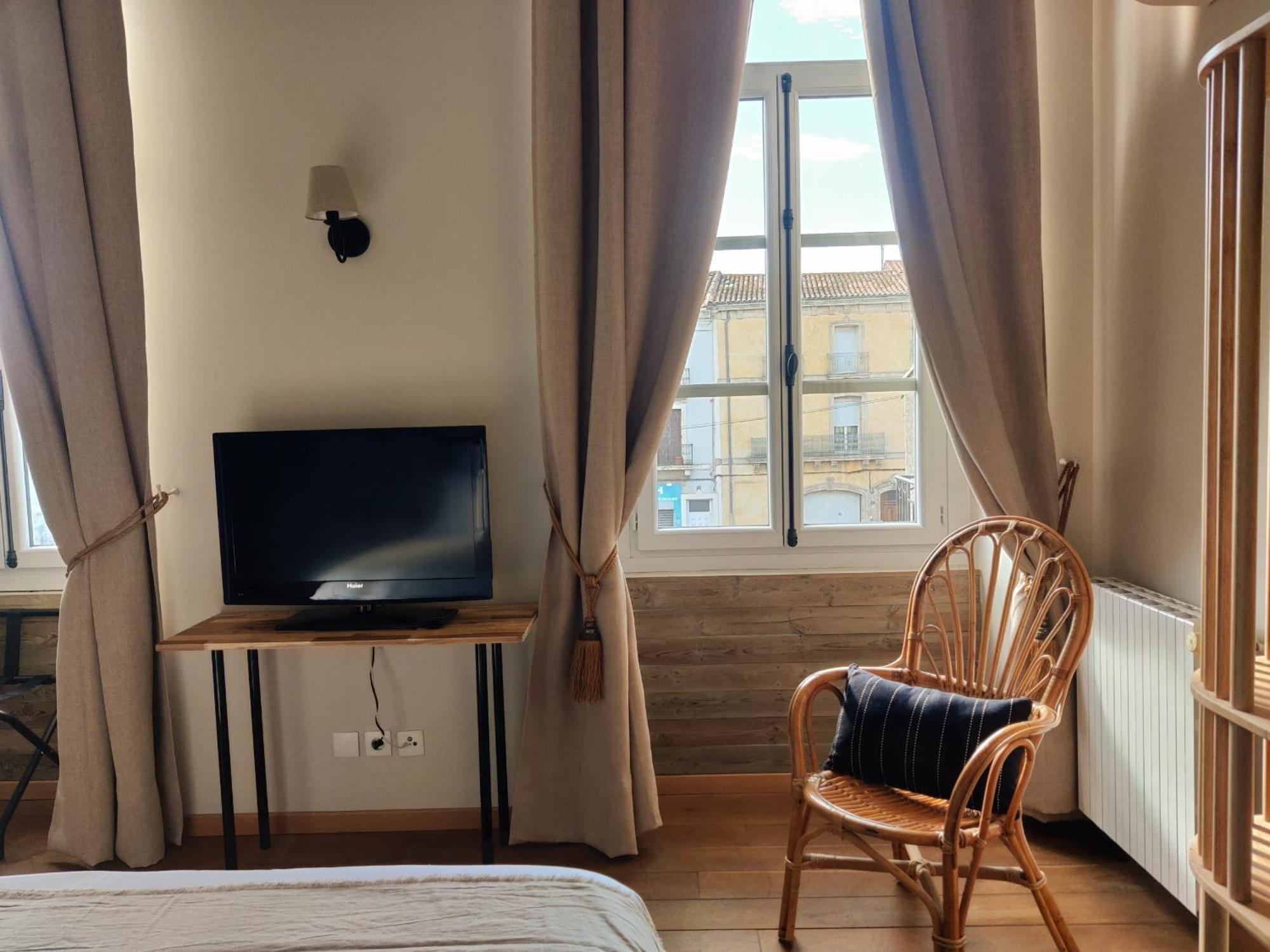 Chambres D'Hotes - Bed And Breakfast Les Palmiers Mèze Rom bilde